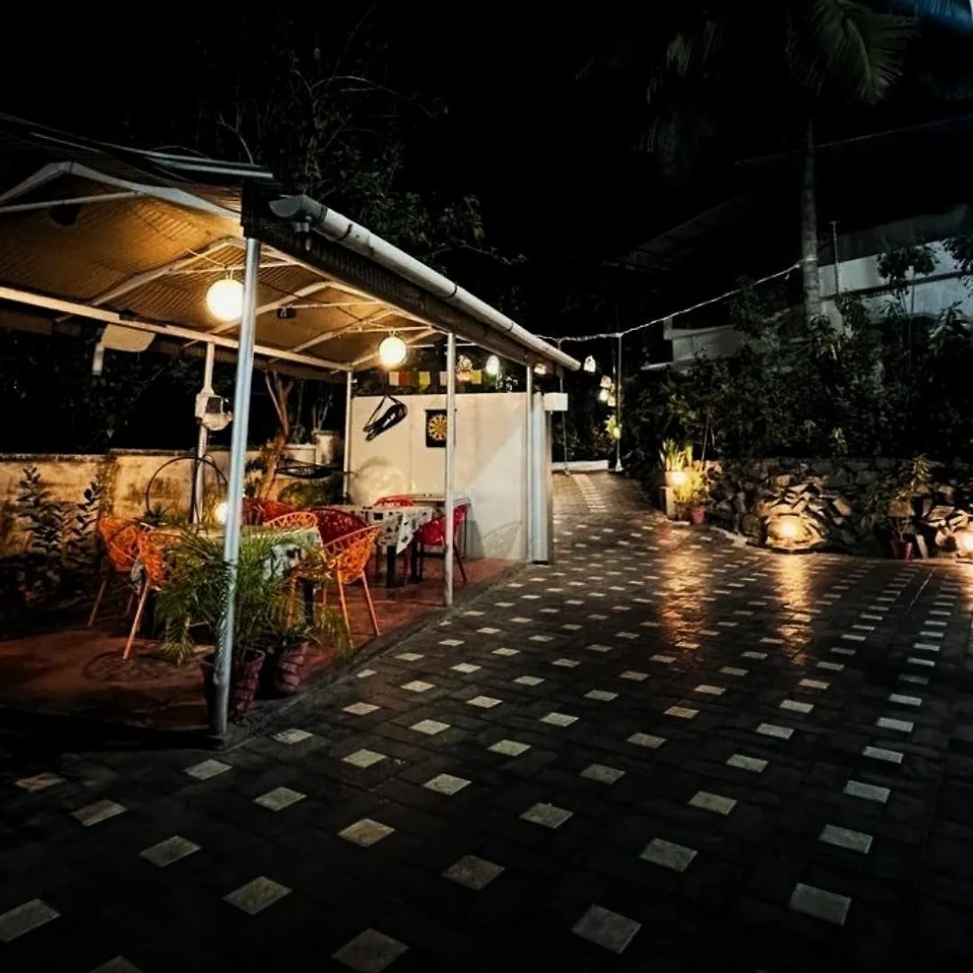 Konukevi Standard Staycation Varkala